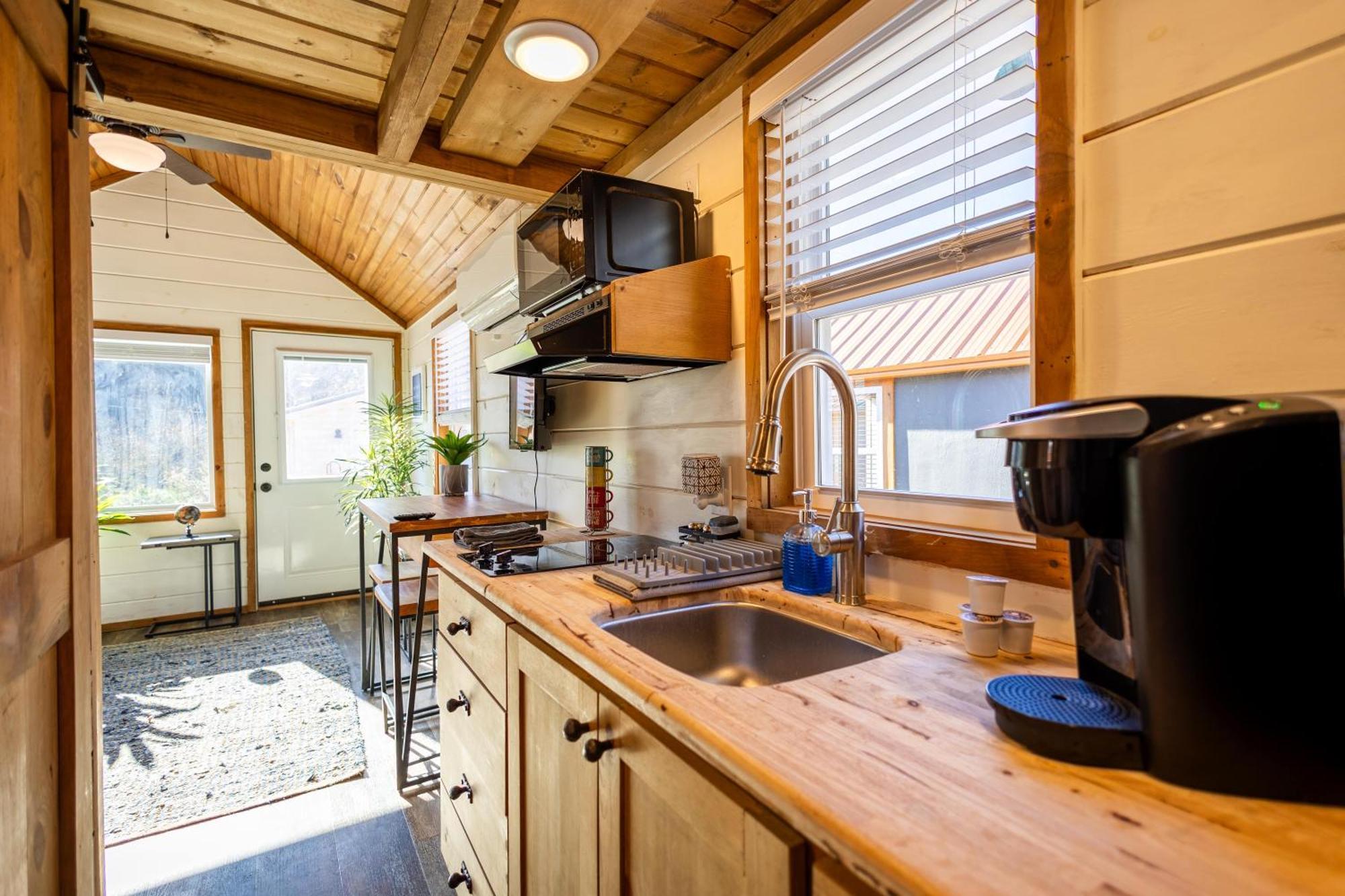 Sojourn Lodging Sevierville Exteriör bild