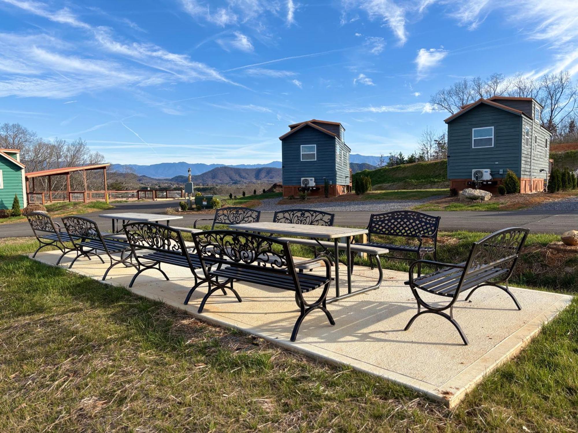 Sojourn Lodging Sevierville Exteriör bild