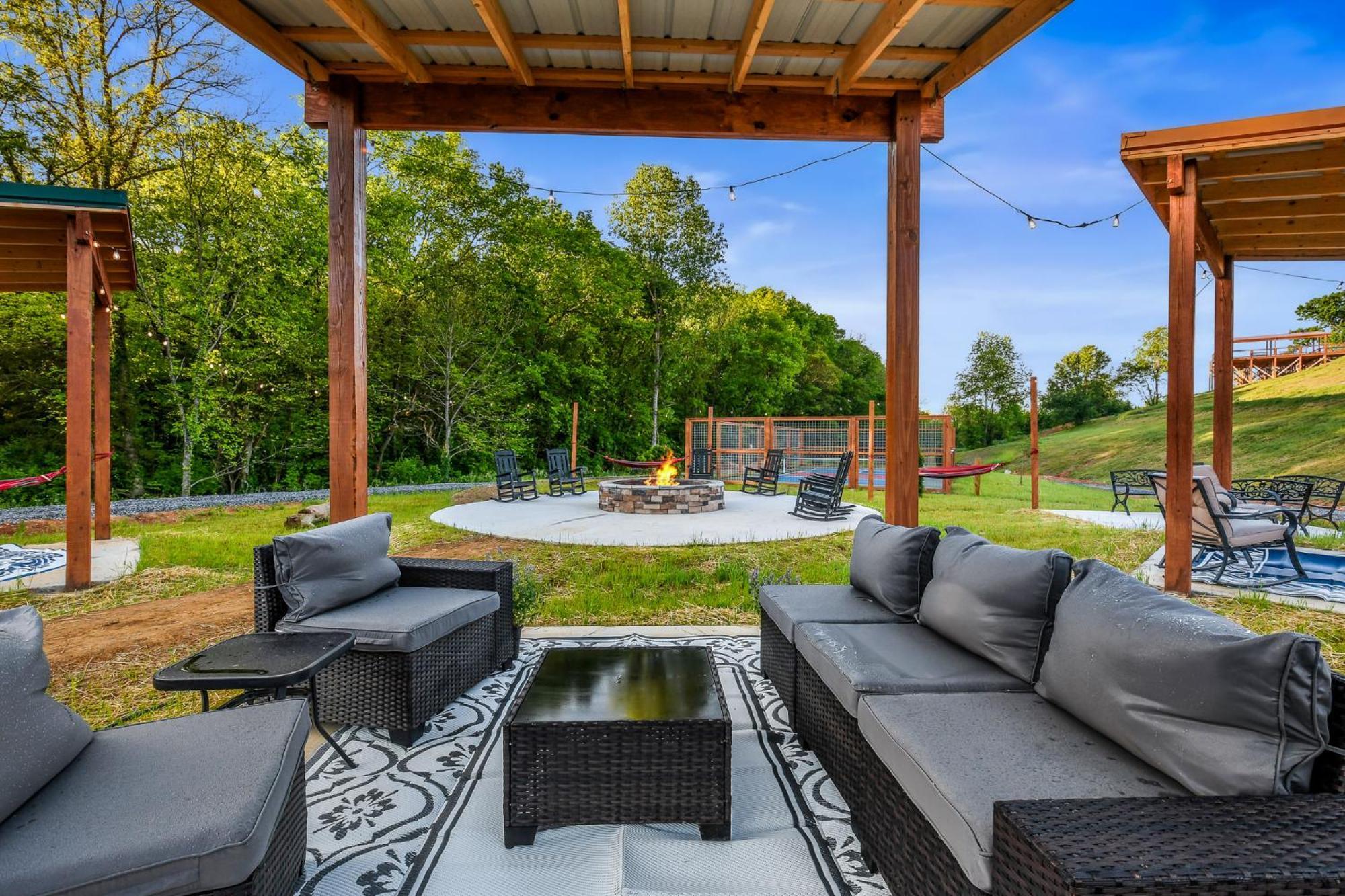 Sojourn Lodging Sevierville Exteriör bild